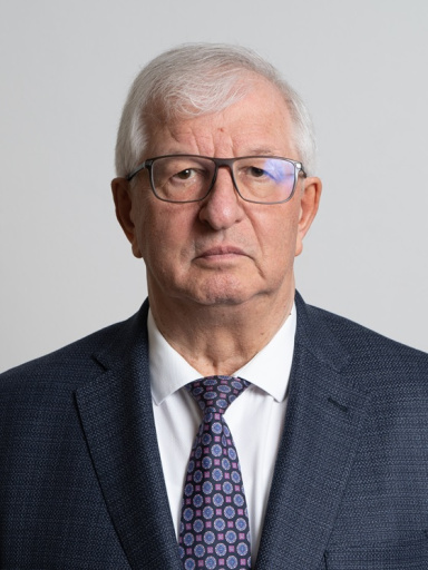 nazov