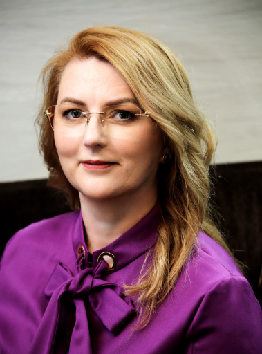 JUDr. Dana JELINKOVÁ DUDZÍKOVÁ, LL.M.