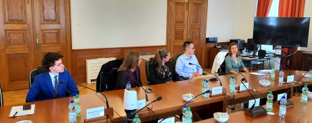 Členovia zahraničnej delegácie - 2. skupina