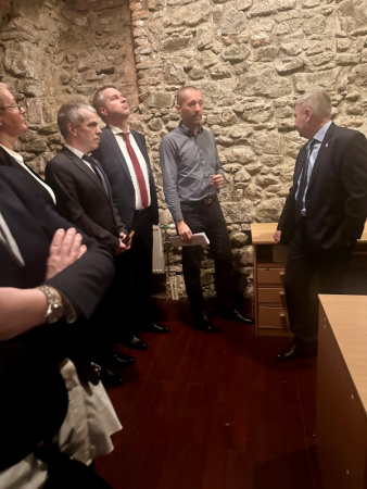 meeting with council of hungary6