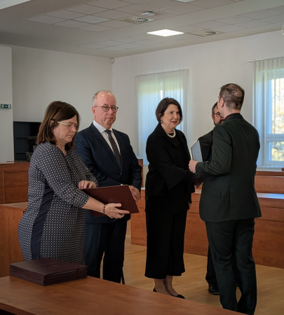 PXL_20260409_113819008.PORTRAIT_2