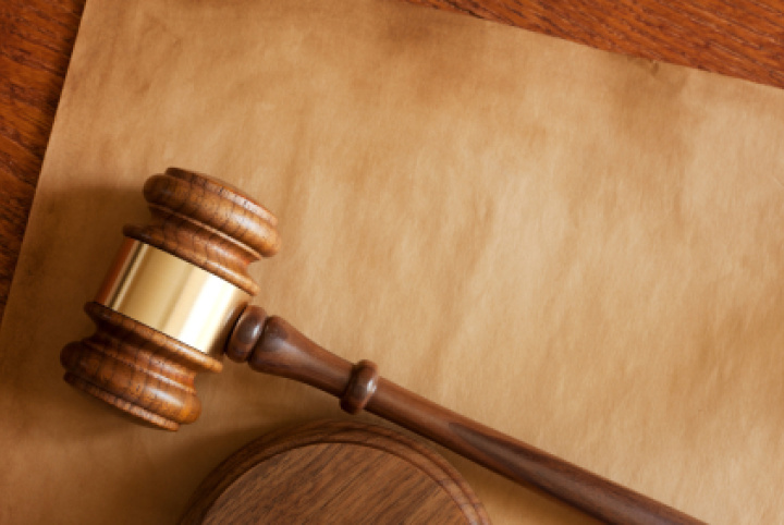 ilustračný obrázok Súdna rada 1